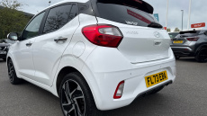 Hyundai i10 1.0 MPi Premium 5dr Petrol Hatchback